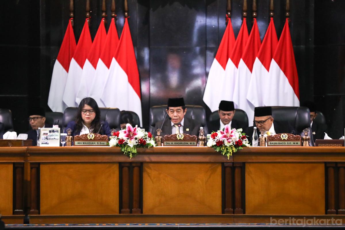 Paripurna Jawaban Gub Ranperda jati