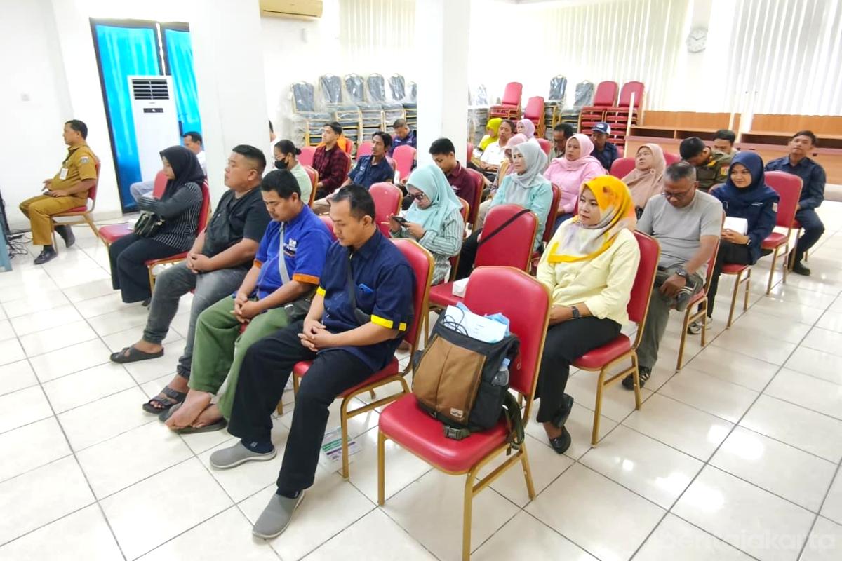 Pelaku UMKM Ancol sosialisasi Sertifikasi Halal anita