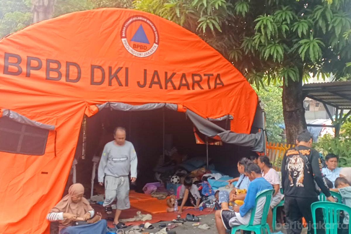 128 Warga Keagungan Terdampak Kebakaran Bertahan di Pengungsian