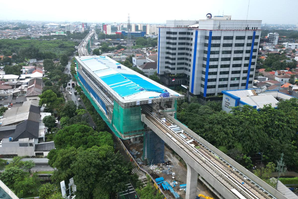 Pembangunan LRT Jakpro ist
