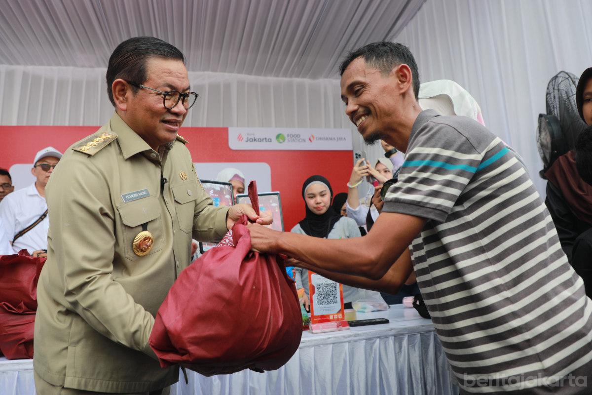 Siapkan 3.000 Paket Sembako Murah