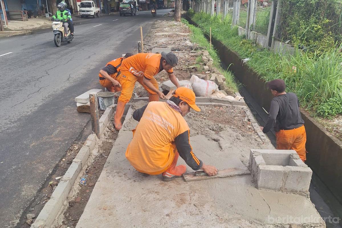 PPSU Sulap Lahan Tidur jadi Taman Hijau di Lubang Buaya