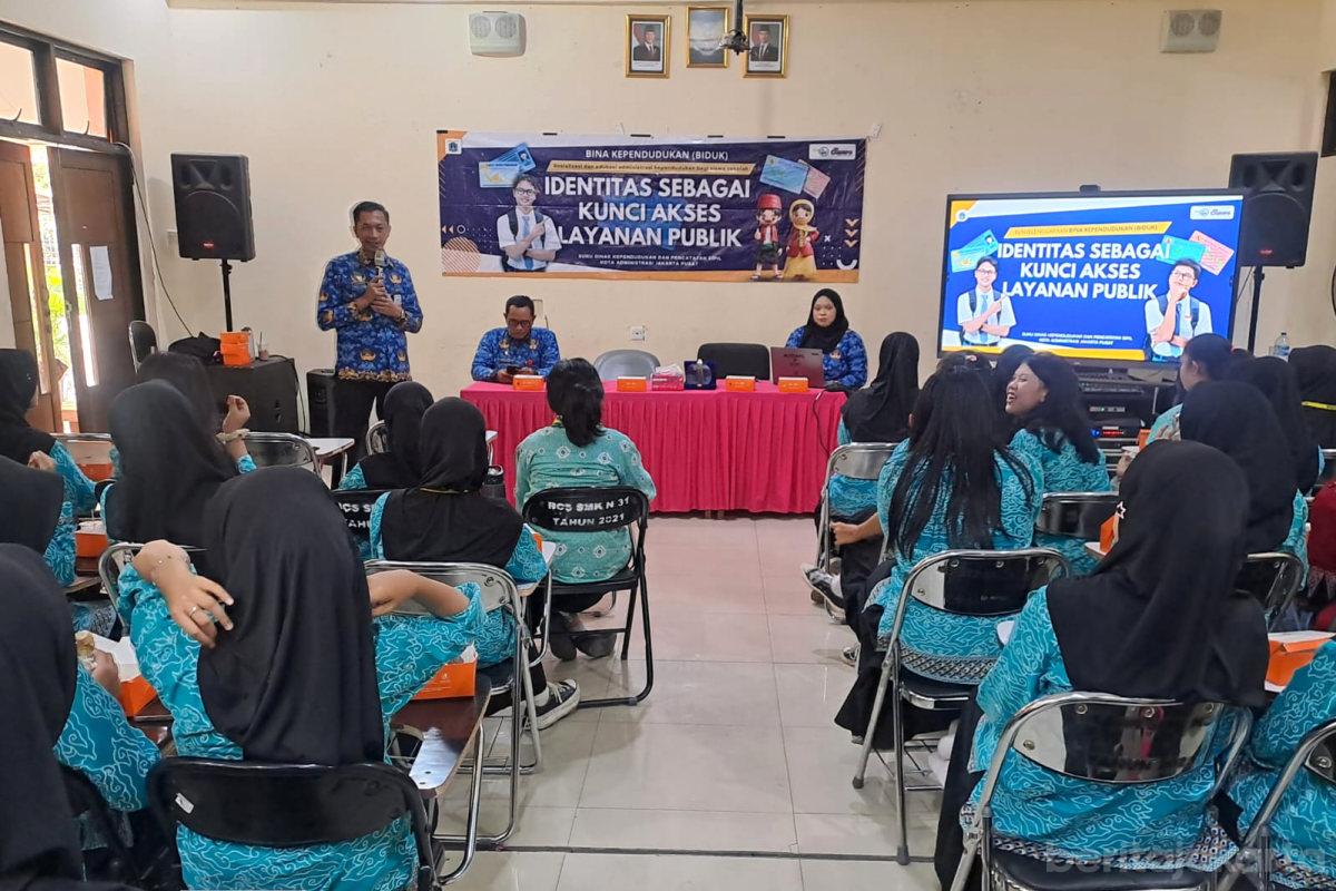 Puluhan Peserta Didik SMKN 31 Johar Baru Antusias Ikut Siprada