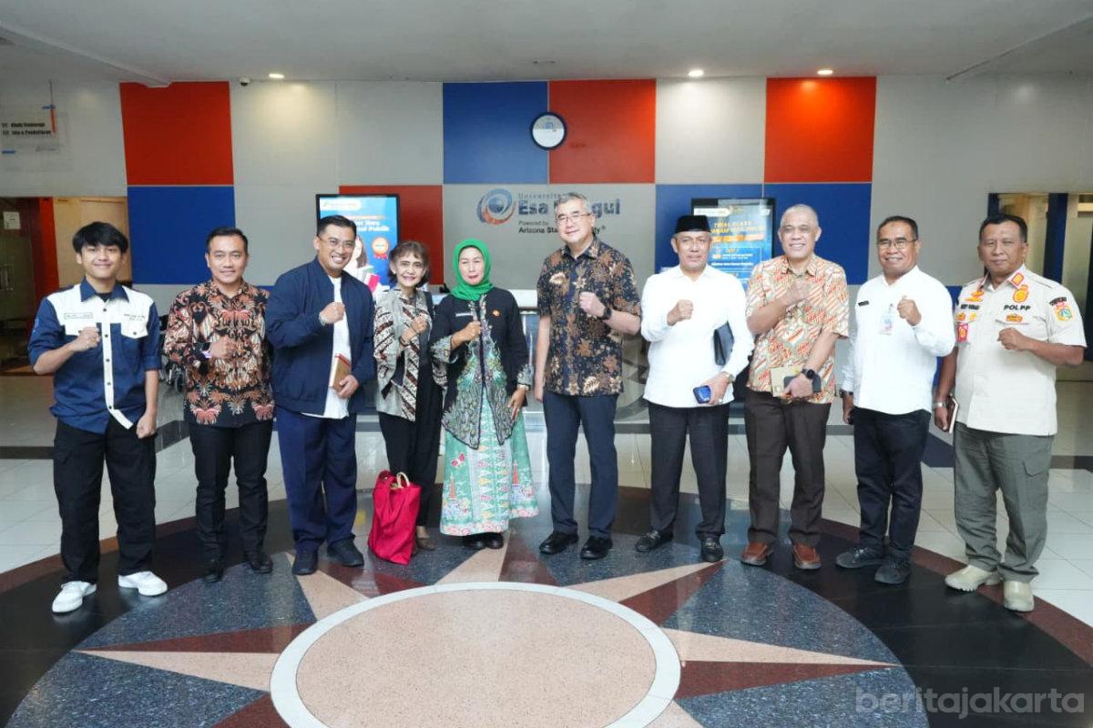 Pemkot Jakbar dan UEU Jajaki Kolaborasi Program Kemasyarakatan