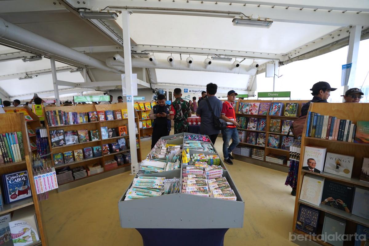 Kapal doulos hope pameran buku anita