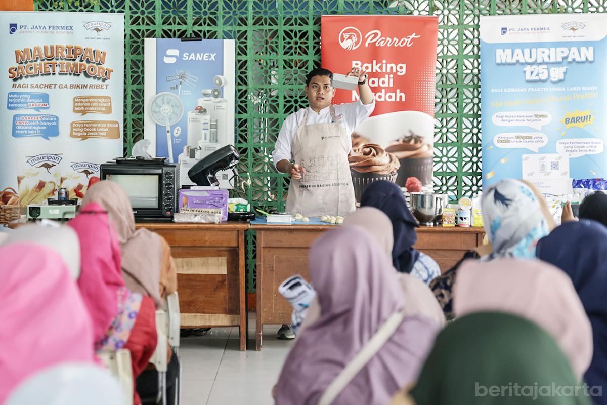 Pelatihan aneka kue jakbar bilal