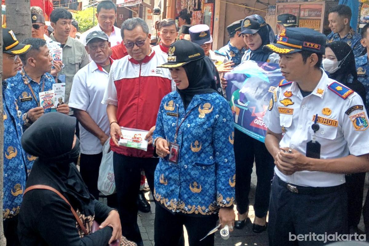 PemkotJakbar Cek pemudik terminal kalideres
