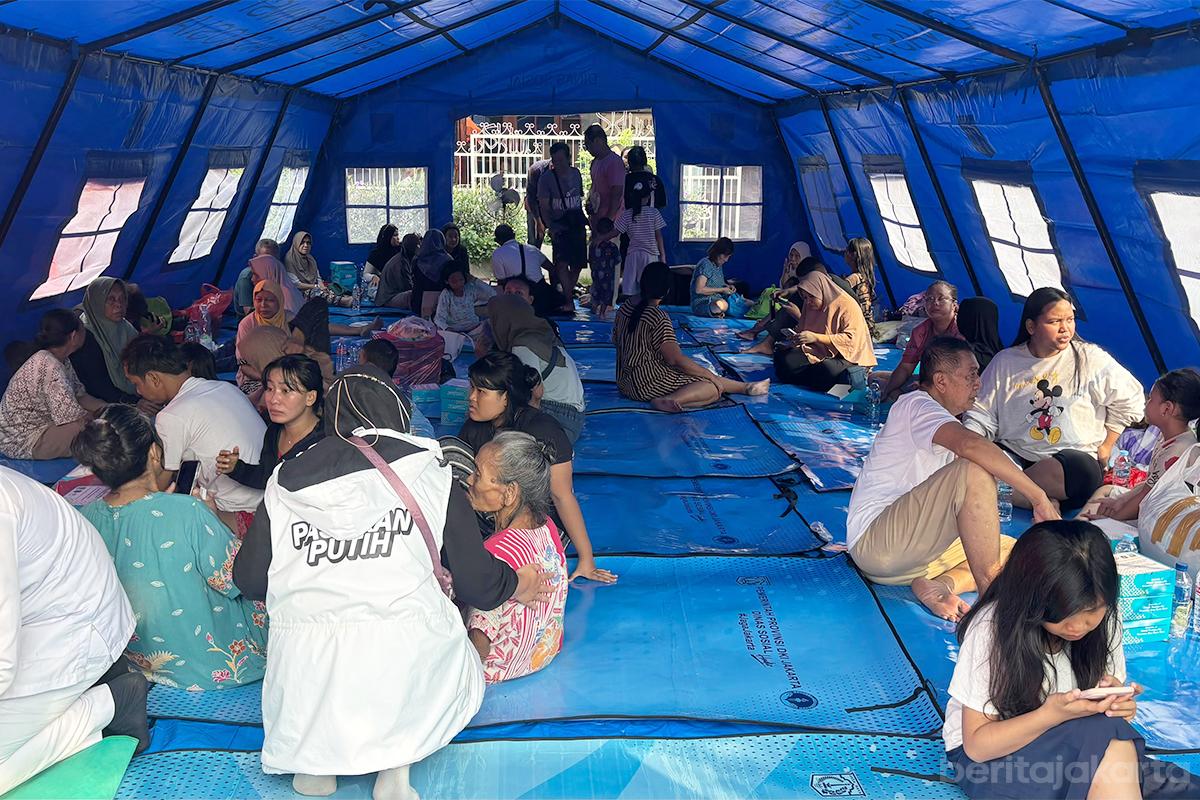 Pengungsian Korban Kebakaran Tanah Tinggi folmer