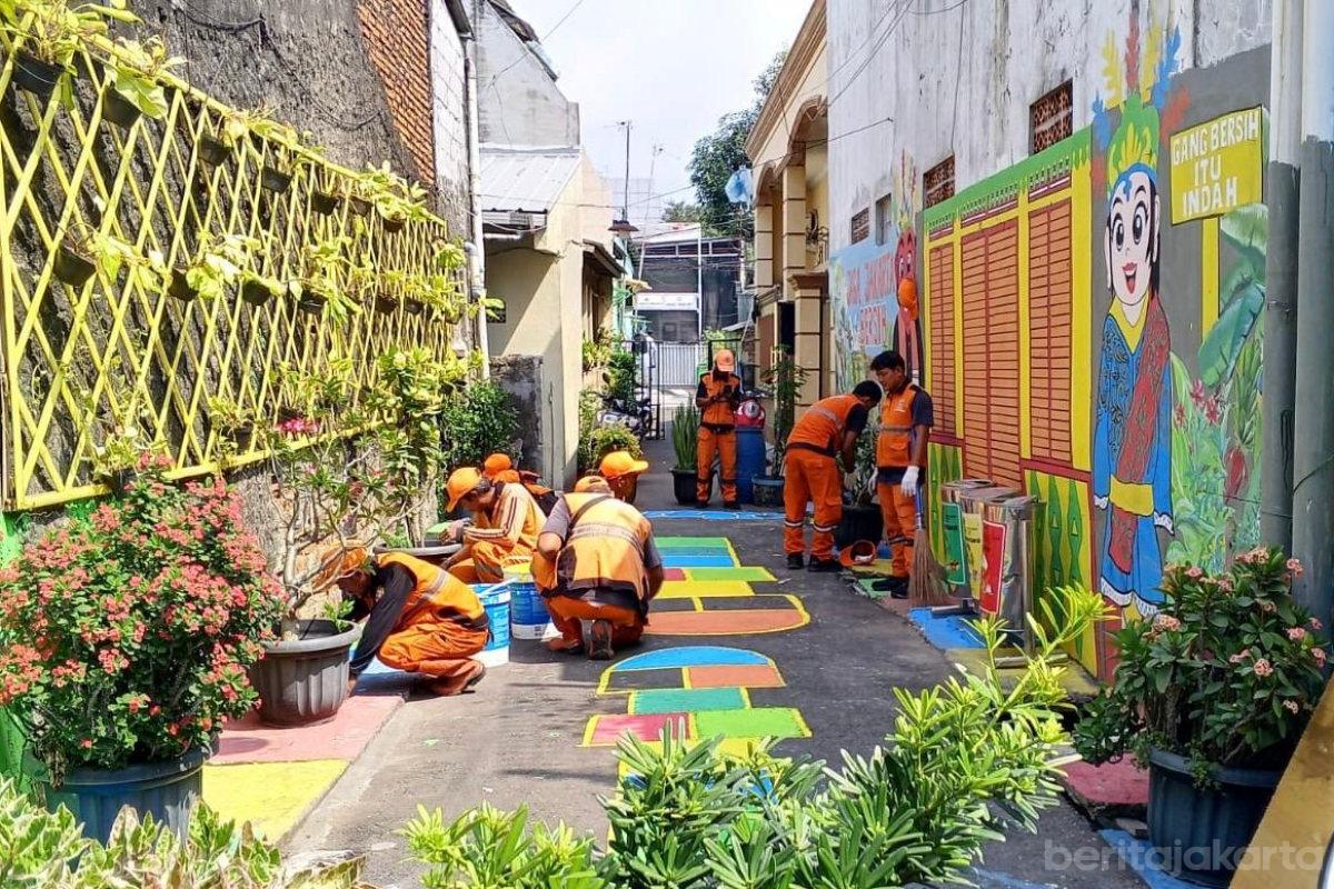 Jalan Kebon Bawang IX Disulap Lebih Bersih dan Ramah Anak