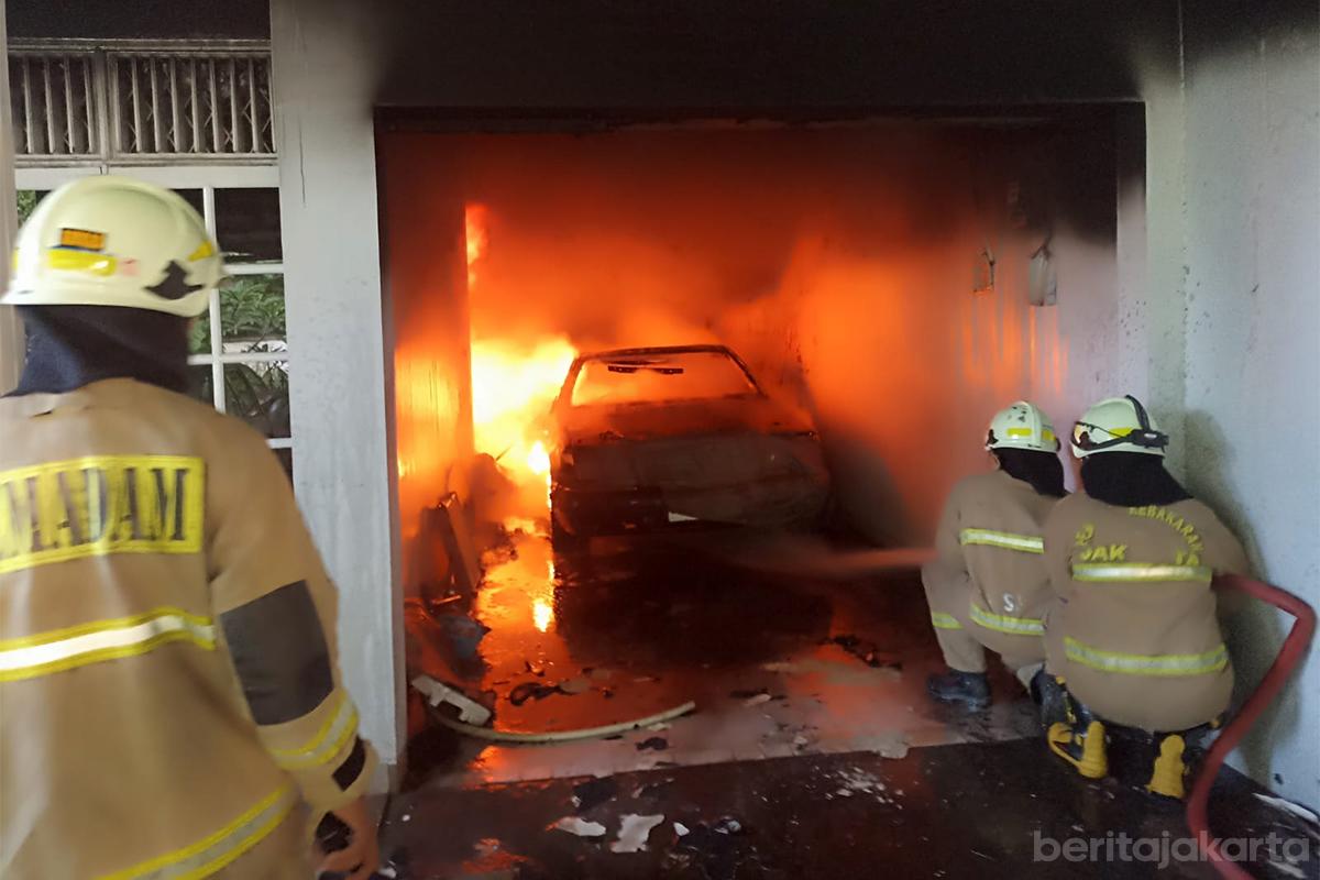 Kebakaran j65 Jalan Mawar Lestari Indah tiyo