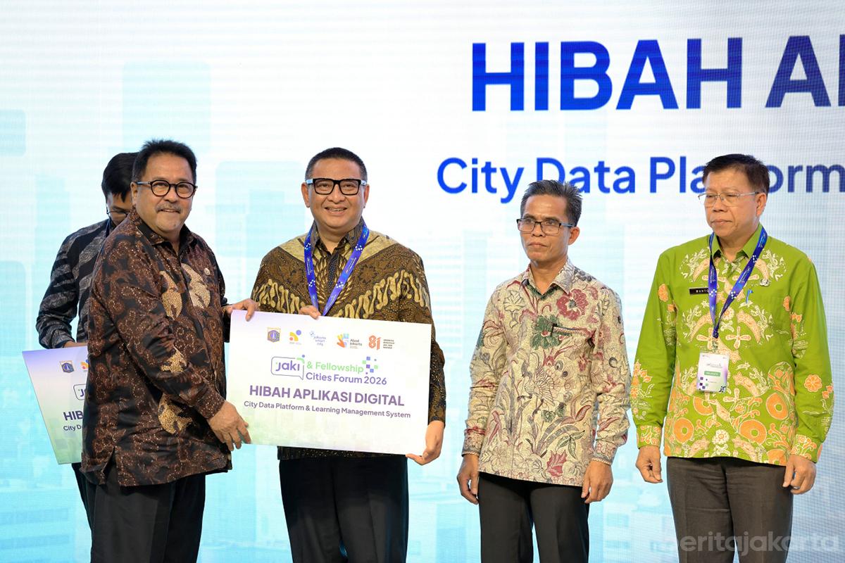 Hibah Aplikasi Paltform Digital otoy