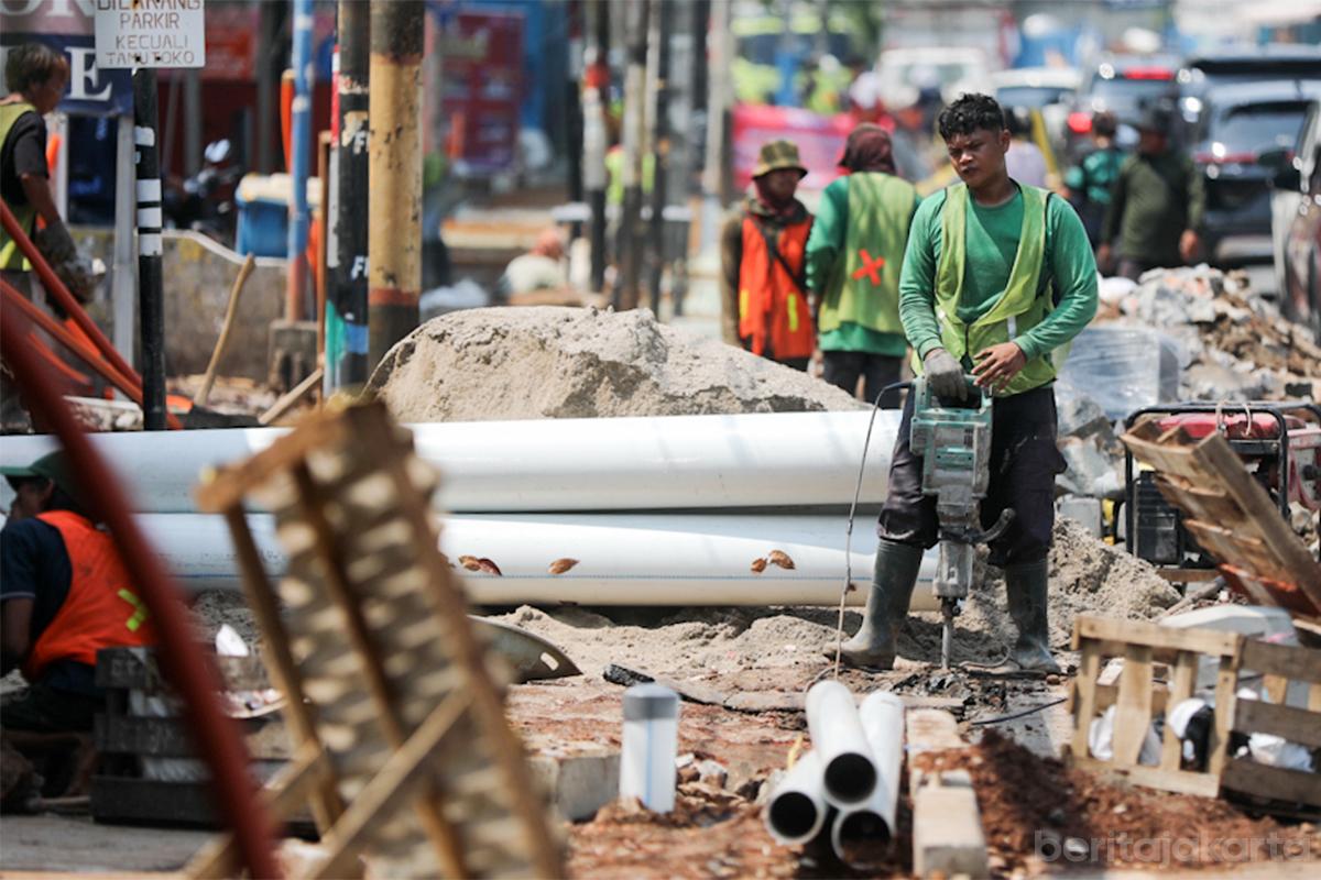Proyek pekerjaan padatkarya jati3