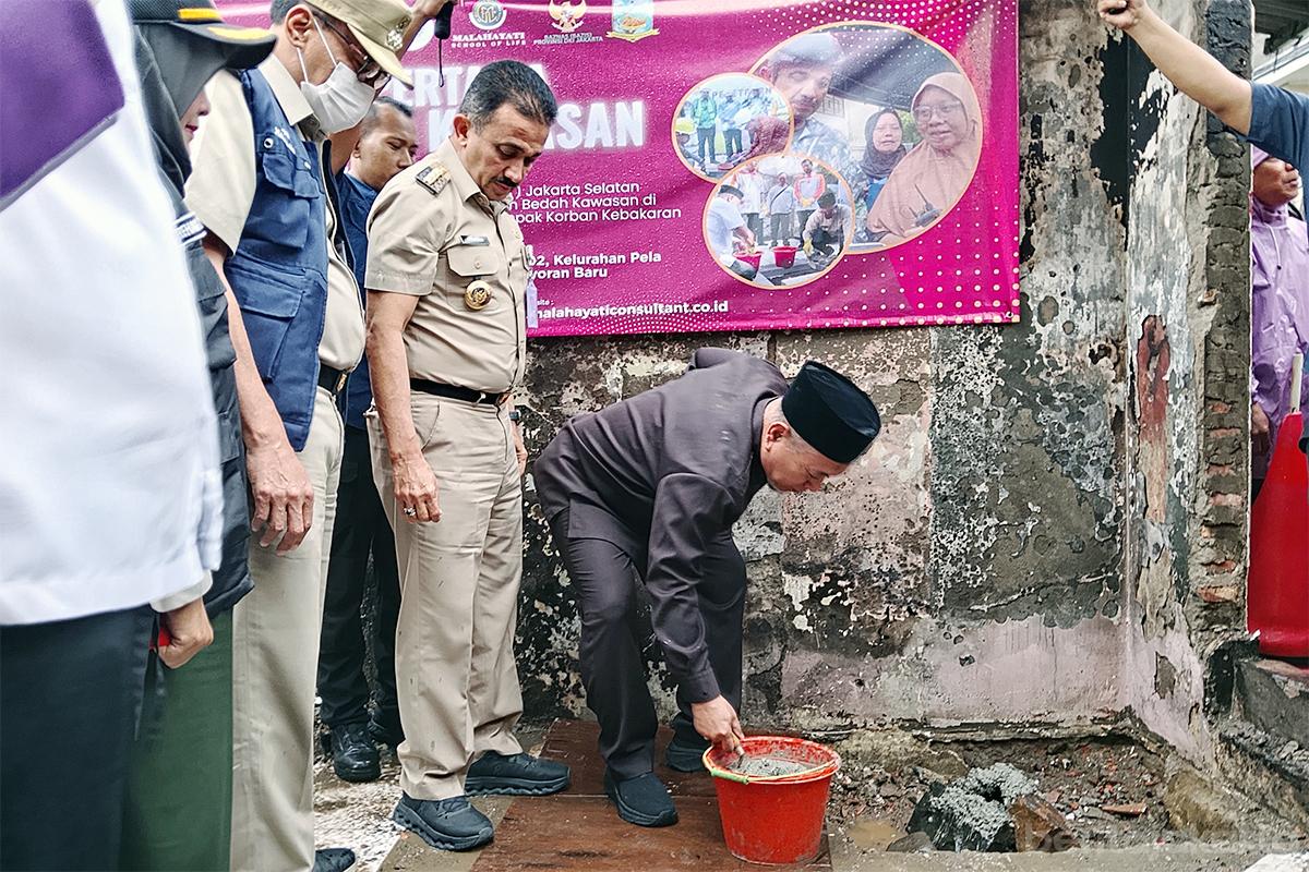 Bedah Kampung Pascakebakaran Pela Mampang tiyo
