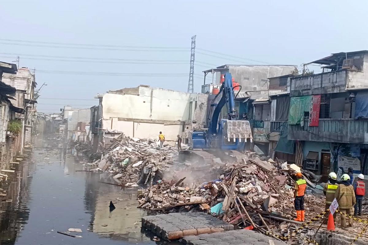 Pembangunan Rupom Kali Apuran budi
