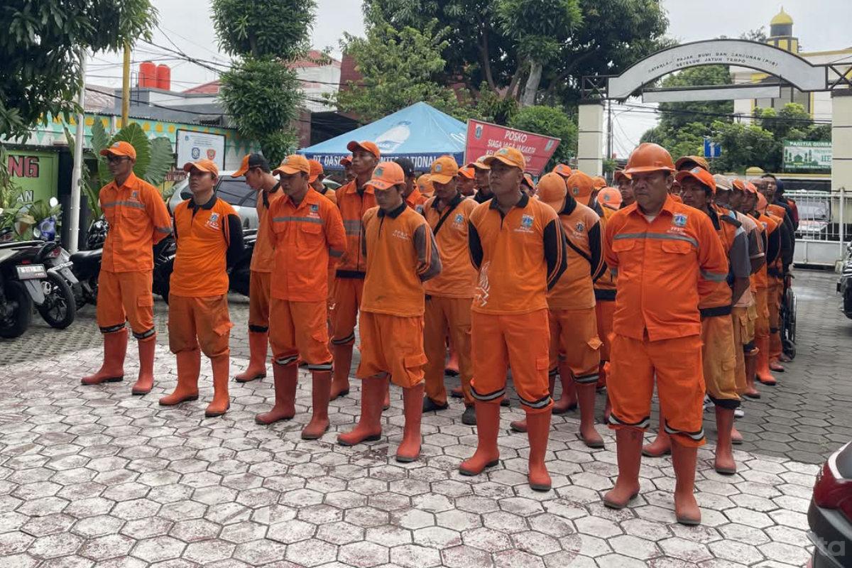 Lurah Cipinang Ingatkan Pasukan Oranye Bekerja Baik