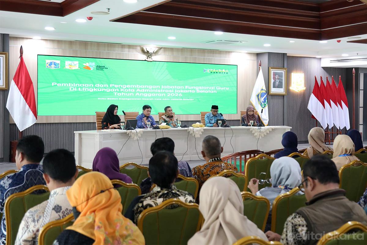 Pembinaan Jabatan Fungsional guru jaksel tiyo