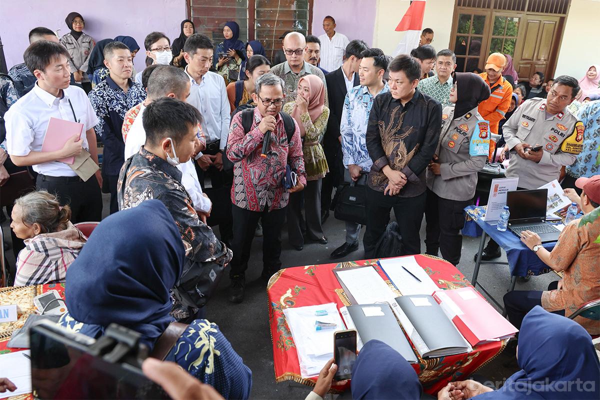 Polisi jepang Posyandu RW 02 Kemayoran folmer