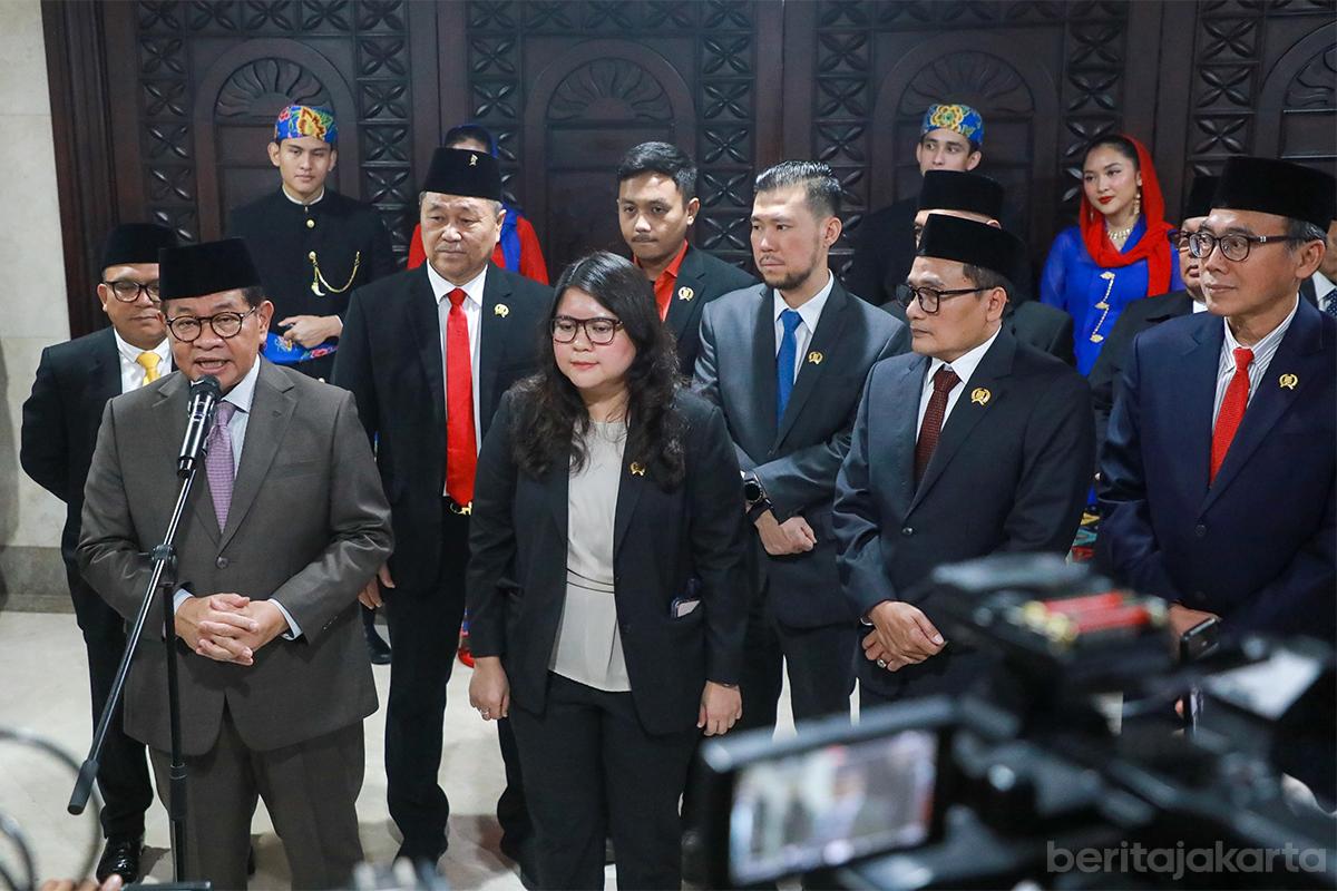 Gubernur pramono paripurna rezap