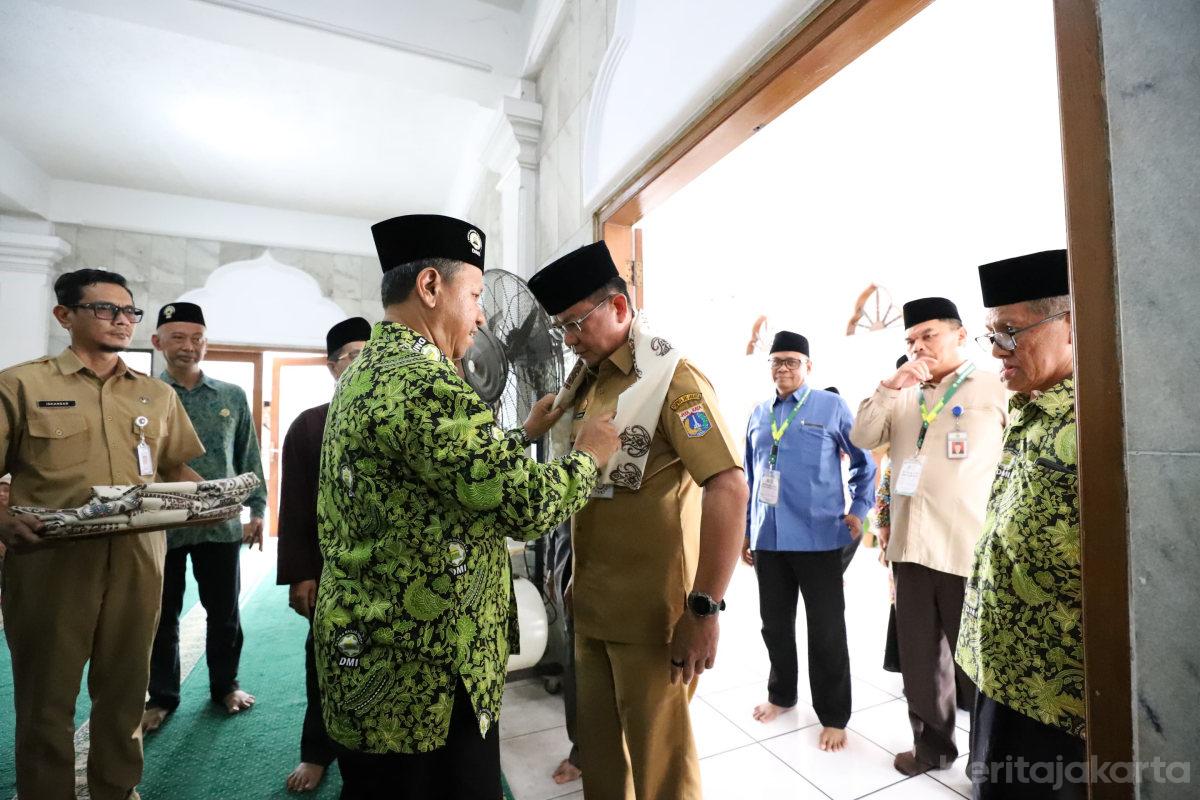 Juri Lomba Binaul Masajid Sambangi Masjid Jami' Al Hidayah Cipete Utara (1)