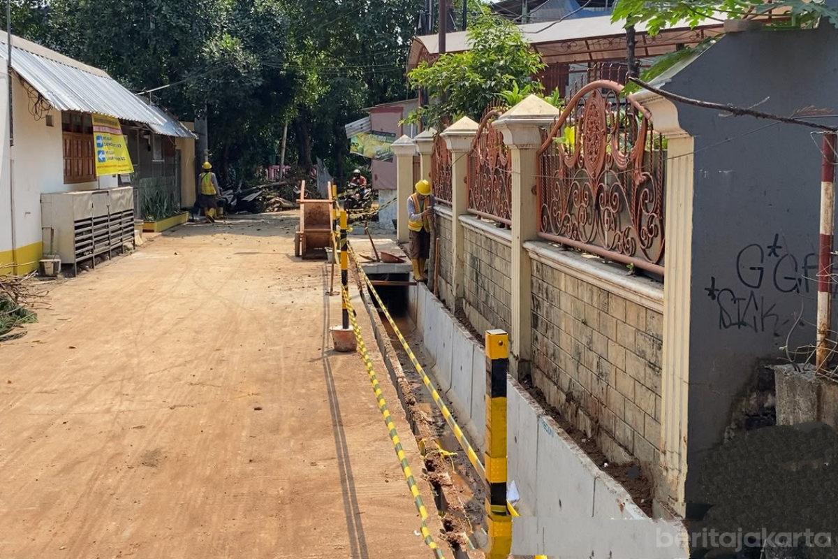 Revitalisasi Saluran di Jalan Nusa Indah VI Rampung Akhir September