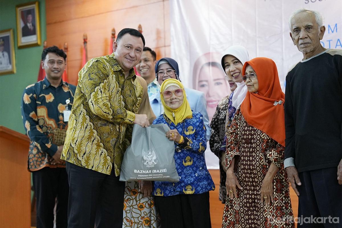 Pemkot jakut santunan lansia anita