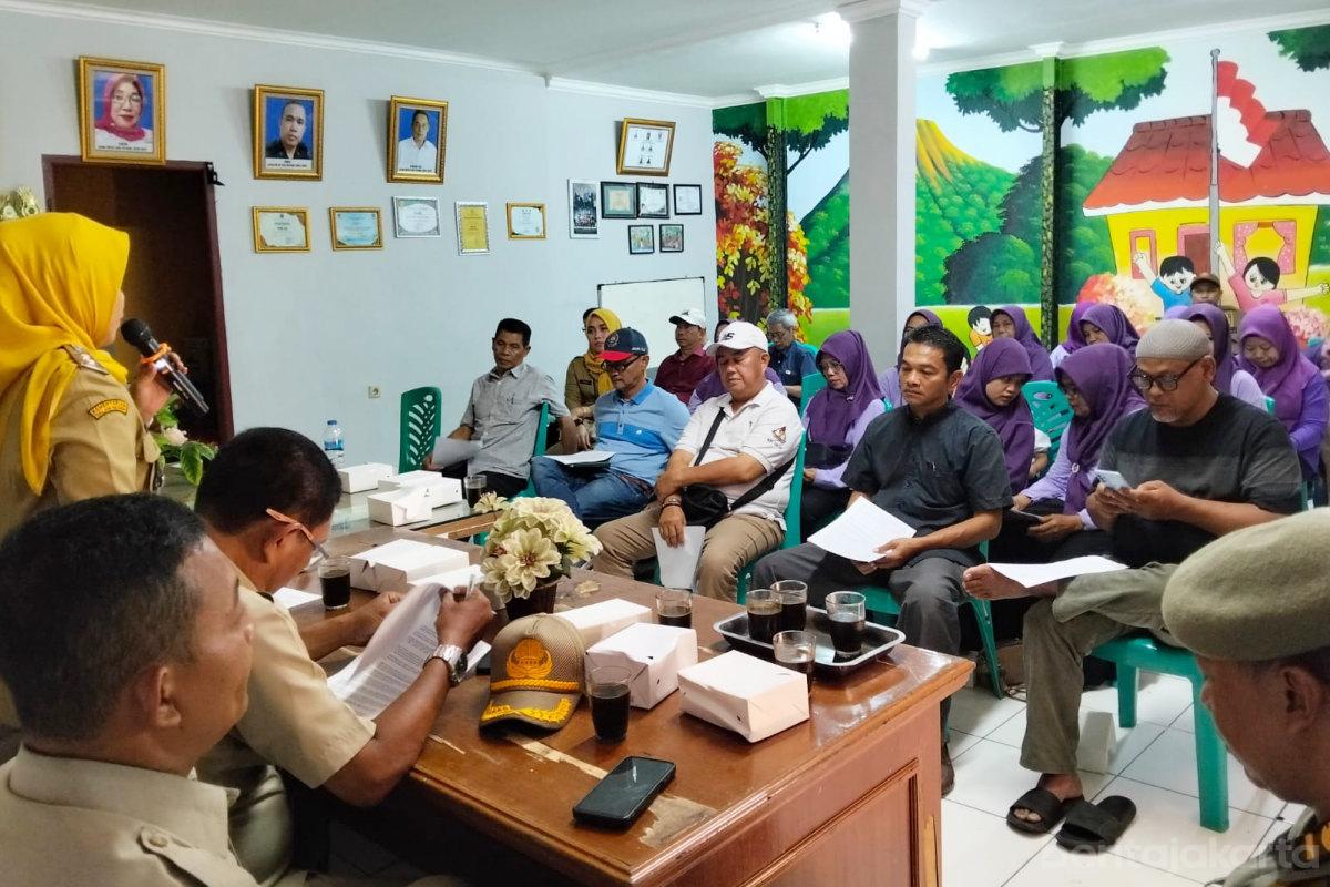 Serap Aspirasi Warga, Kelurahan Setu Gelar Coffee Morning