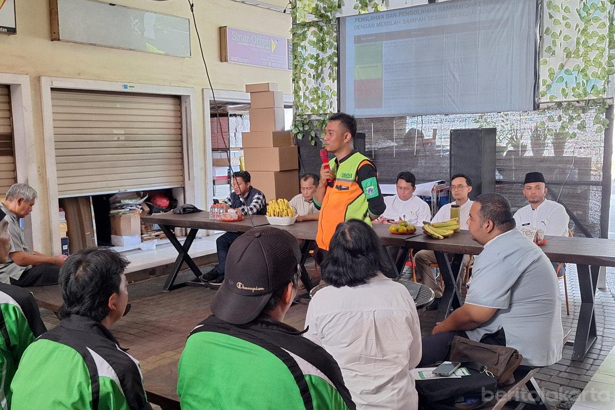 Sosialisasi Pengelolaan Sampah Dilakukan di Pondok Labu