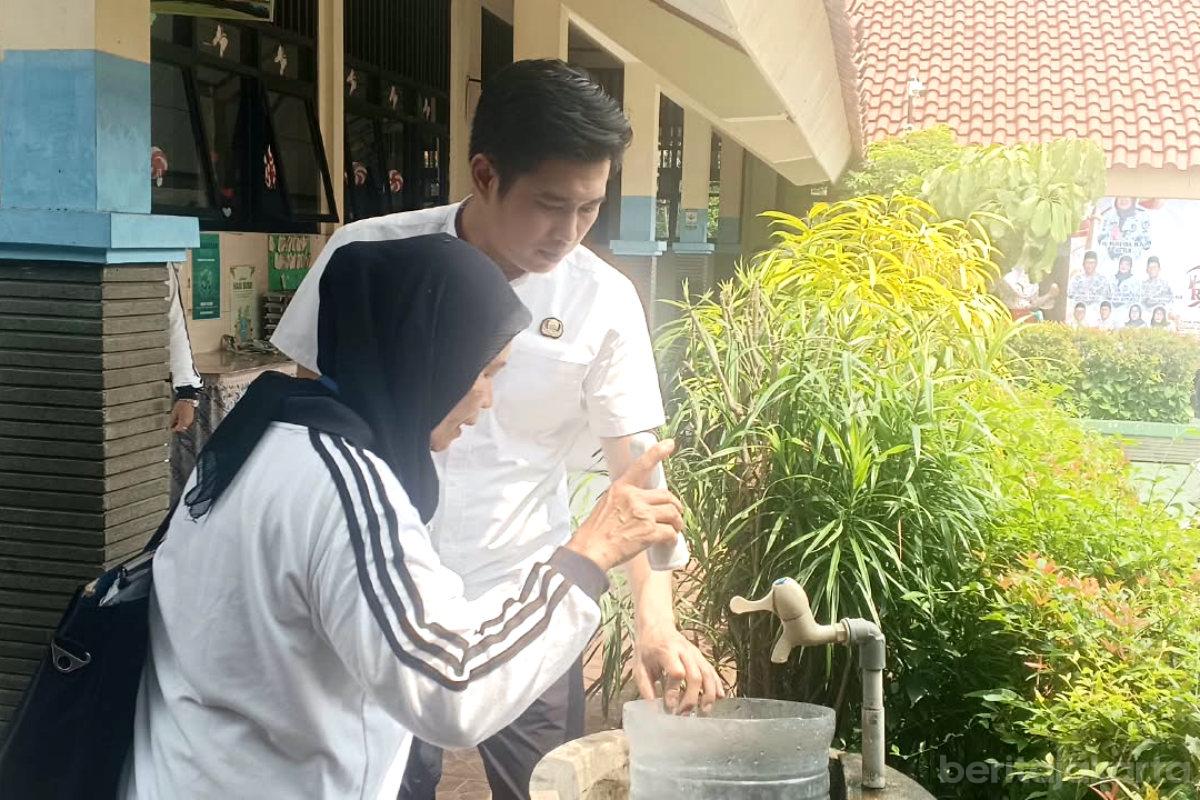 Pemantauan Jentik Nyamuk di RW 08 Kelapa Dua Manfaatkan IT