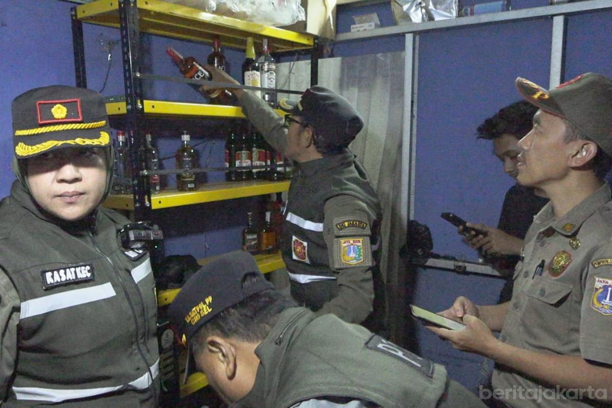 21 Tempat Usaha Hiburan dan Rekreasi Diberi Peringatan