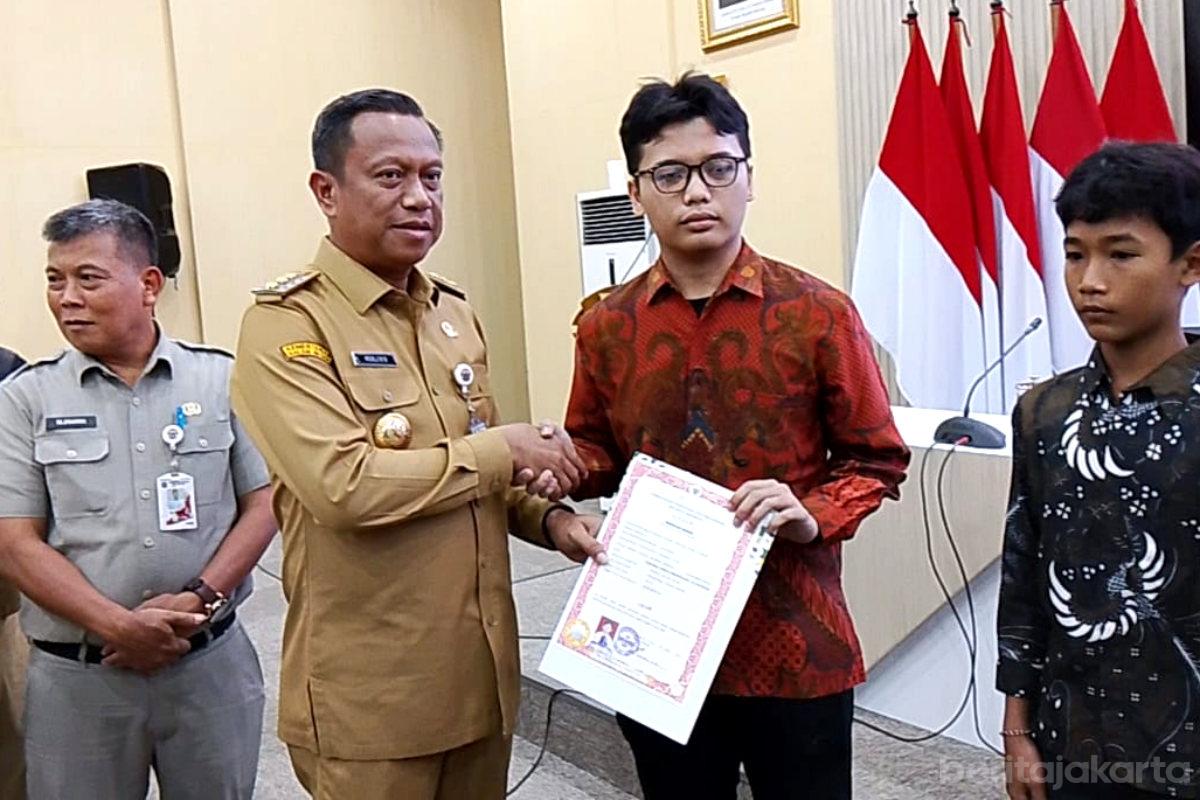 Munjirin Serahkan 297 Ijazah