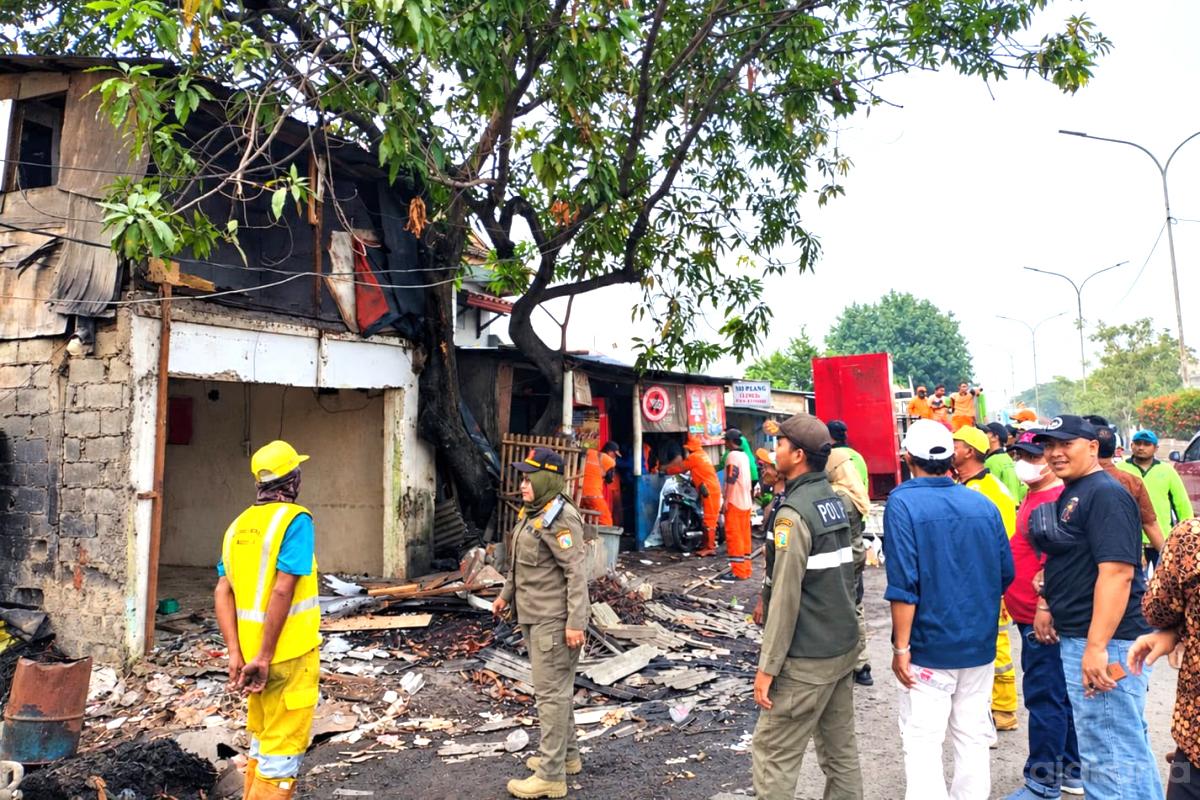 Penertiban Bangunan Liar Cilincing anita