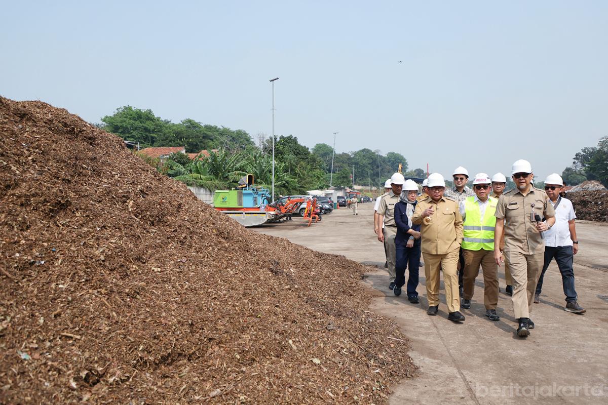Gub pramono Saringan Sampah TB Simatupang SSTBS otoy