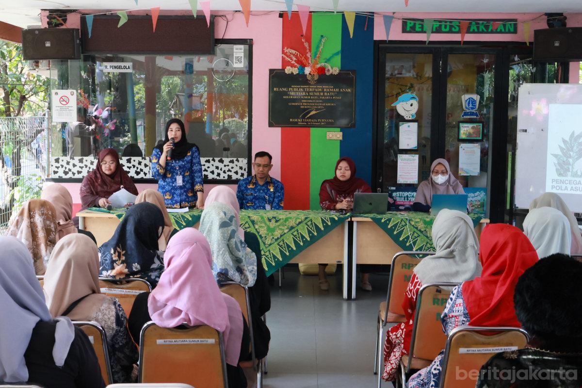 Puluhan Kader Posyandu Sumur Batu Ikut Pembekalan Pencegahan Stunting