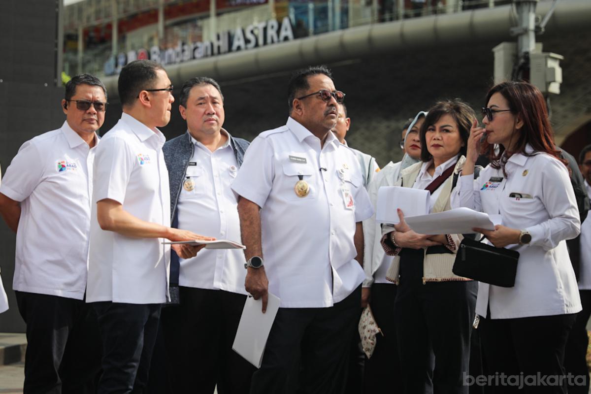 Wagub Tinjau Persiapan Imlek 3