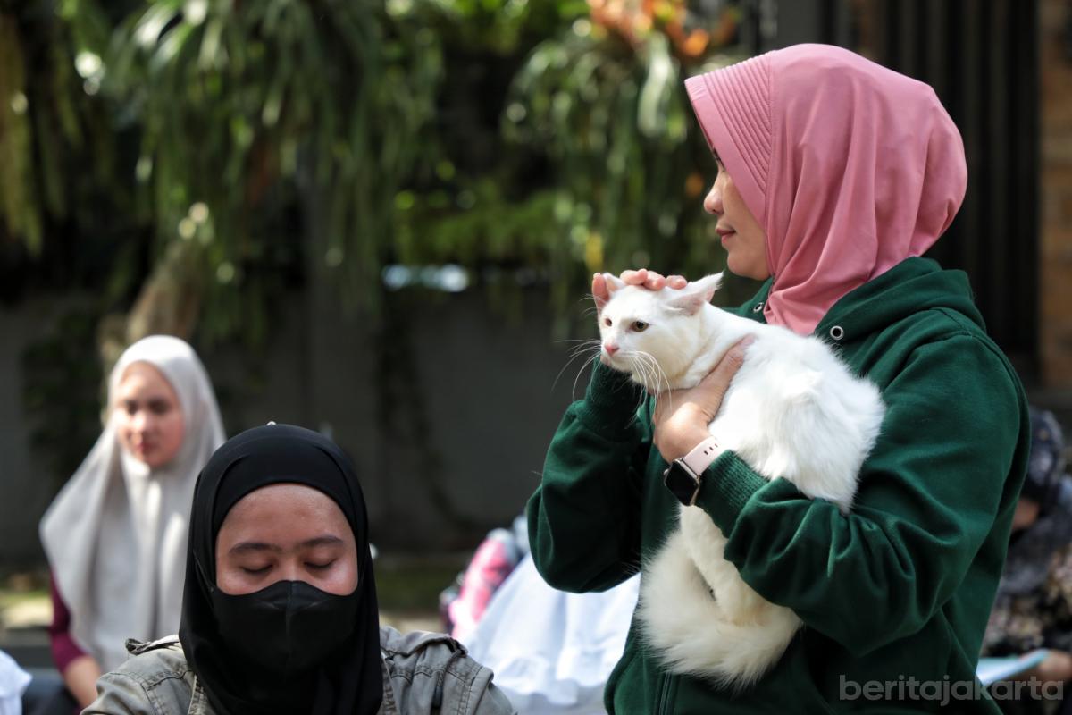 1.782 HPR Berhasil Divaksinasi Sudin KPKP Jaksel Selama Januari 2026