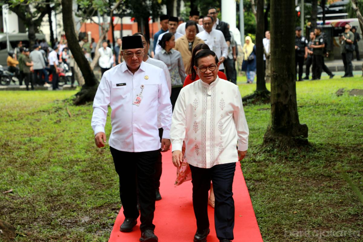 1gr revitalisasi taman semanggi