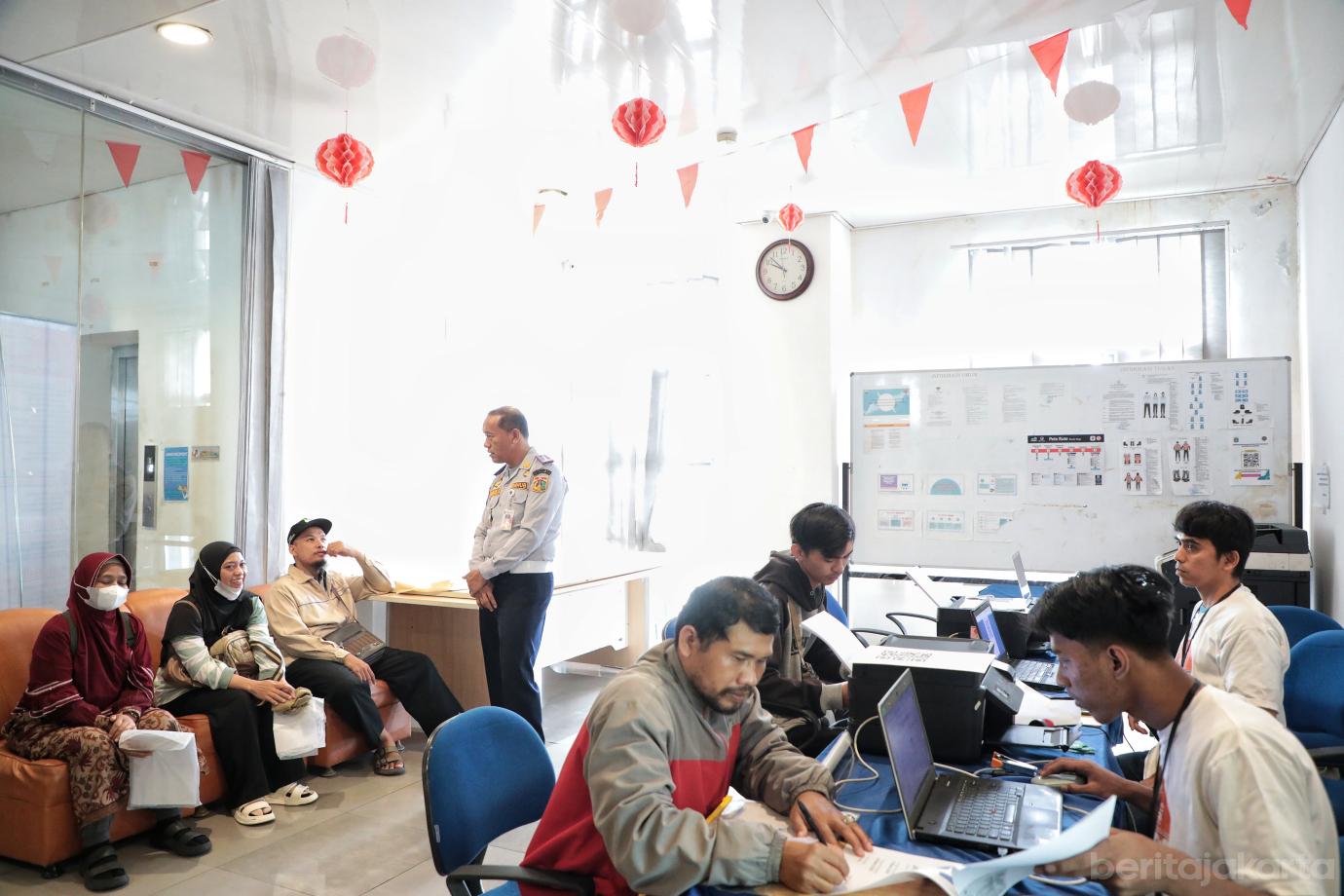 5.Verifikasi Mudik Gratis di Sudinhub Jaktim