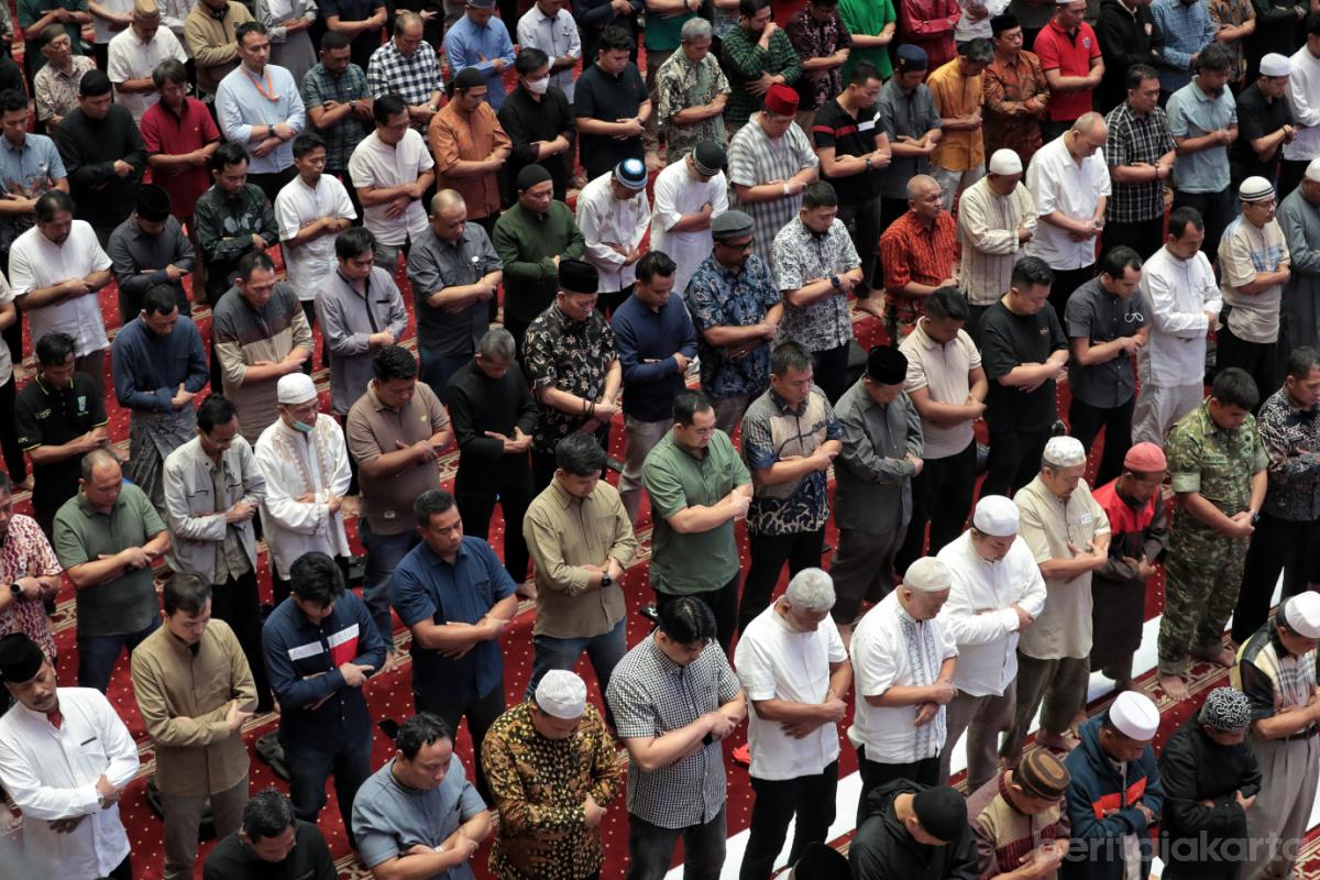 5.Salat Jumat Pertama Ramadhan di Masjid Istiqlal