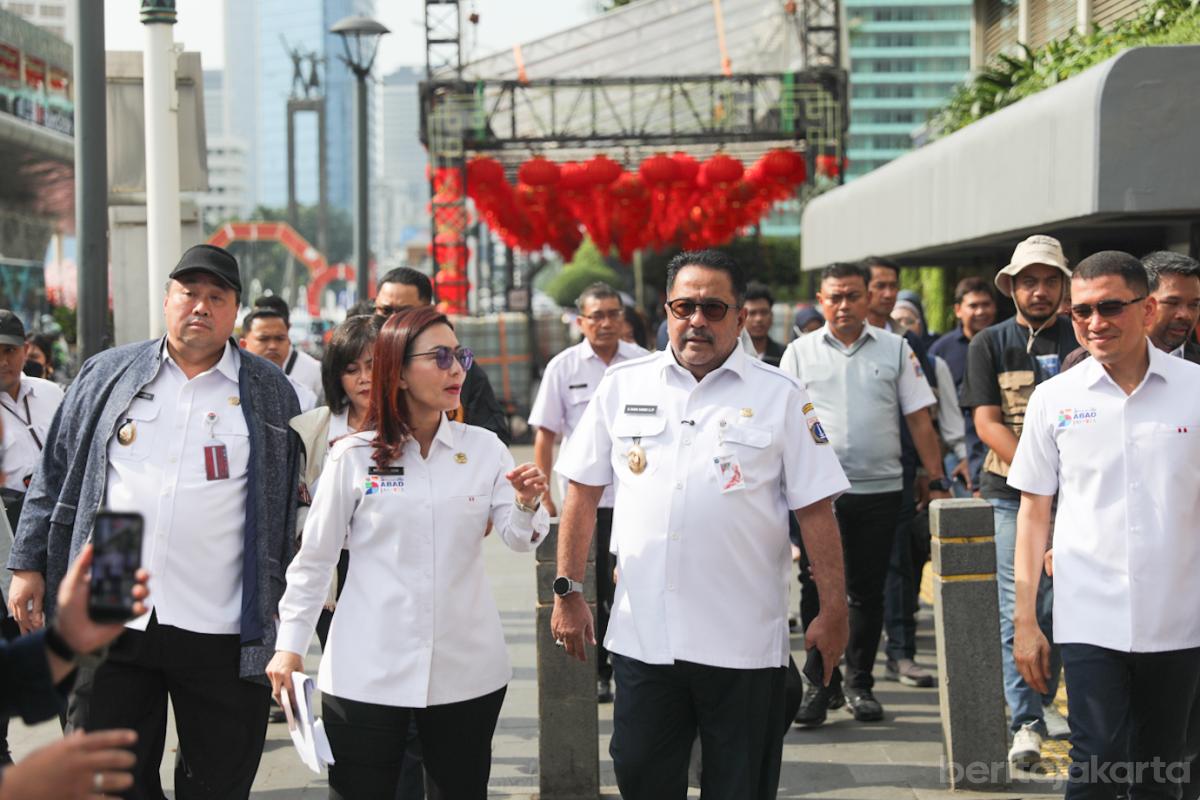 Wagub Tinjau Persiapan Imlek 7