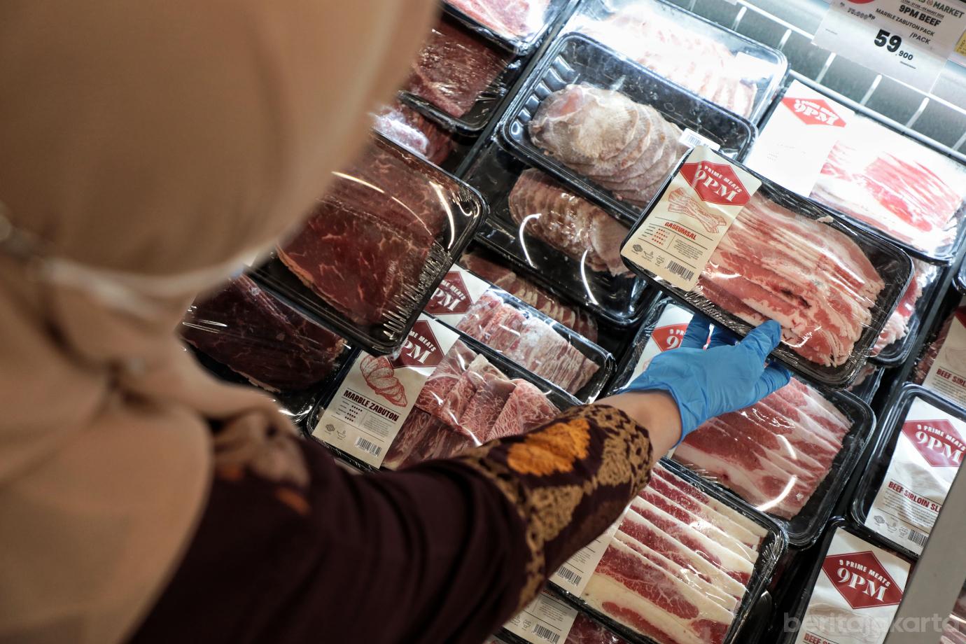 5.Sudin KPKP Jakbar Lakukan Monitoring Pengawasan Produk