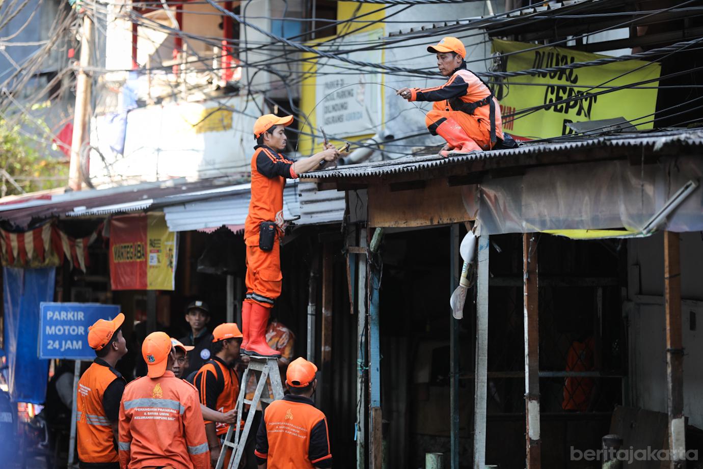 Bangunan Liar Plaza Indo 5