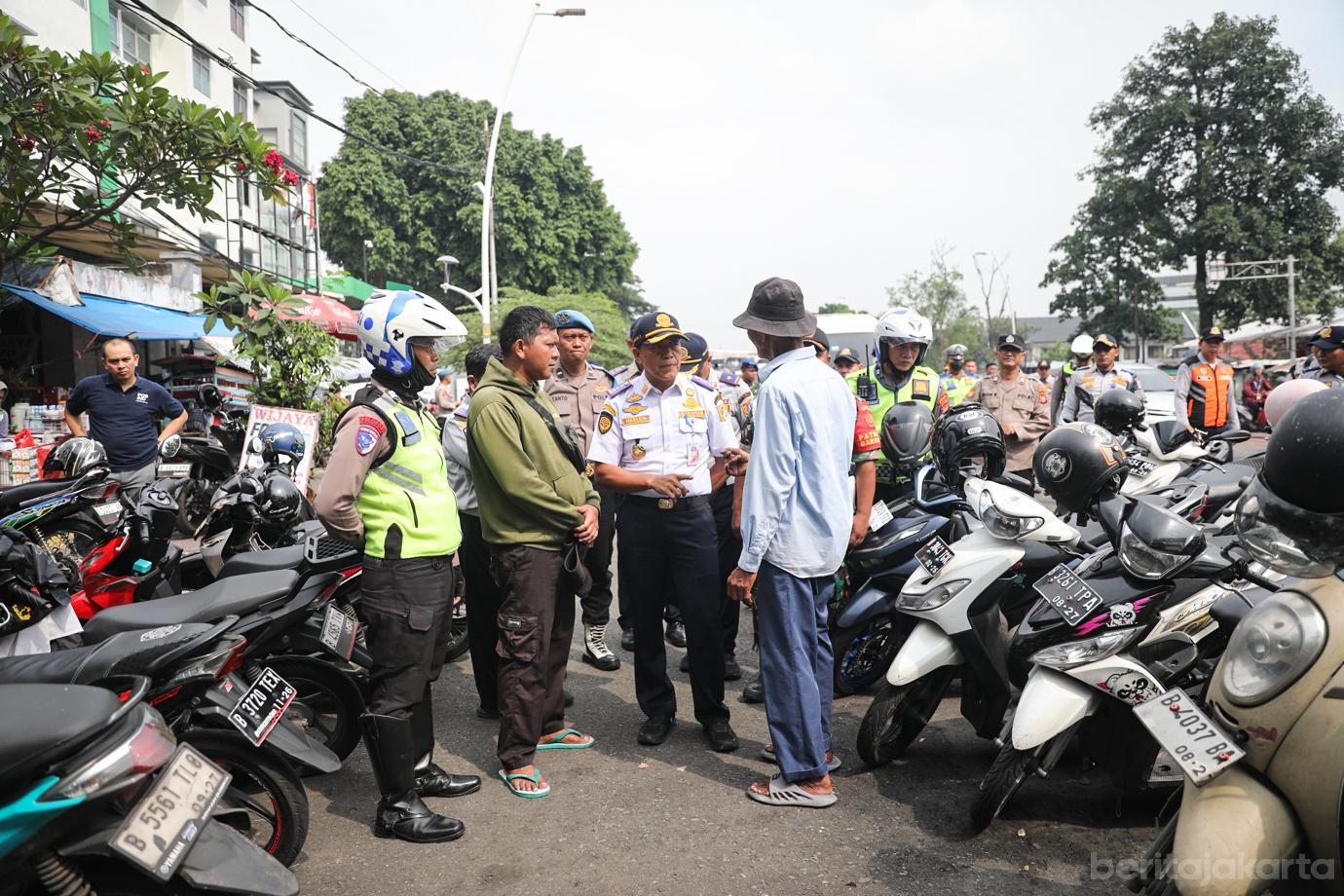 Razia Parkir Liar Jatinegara 3