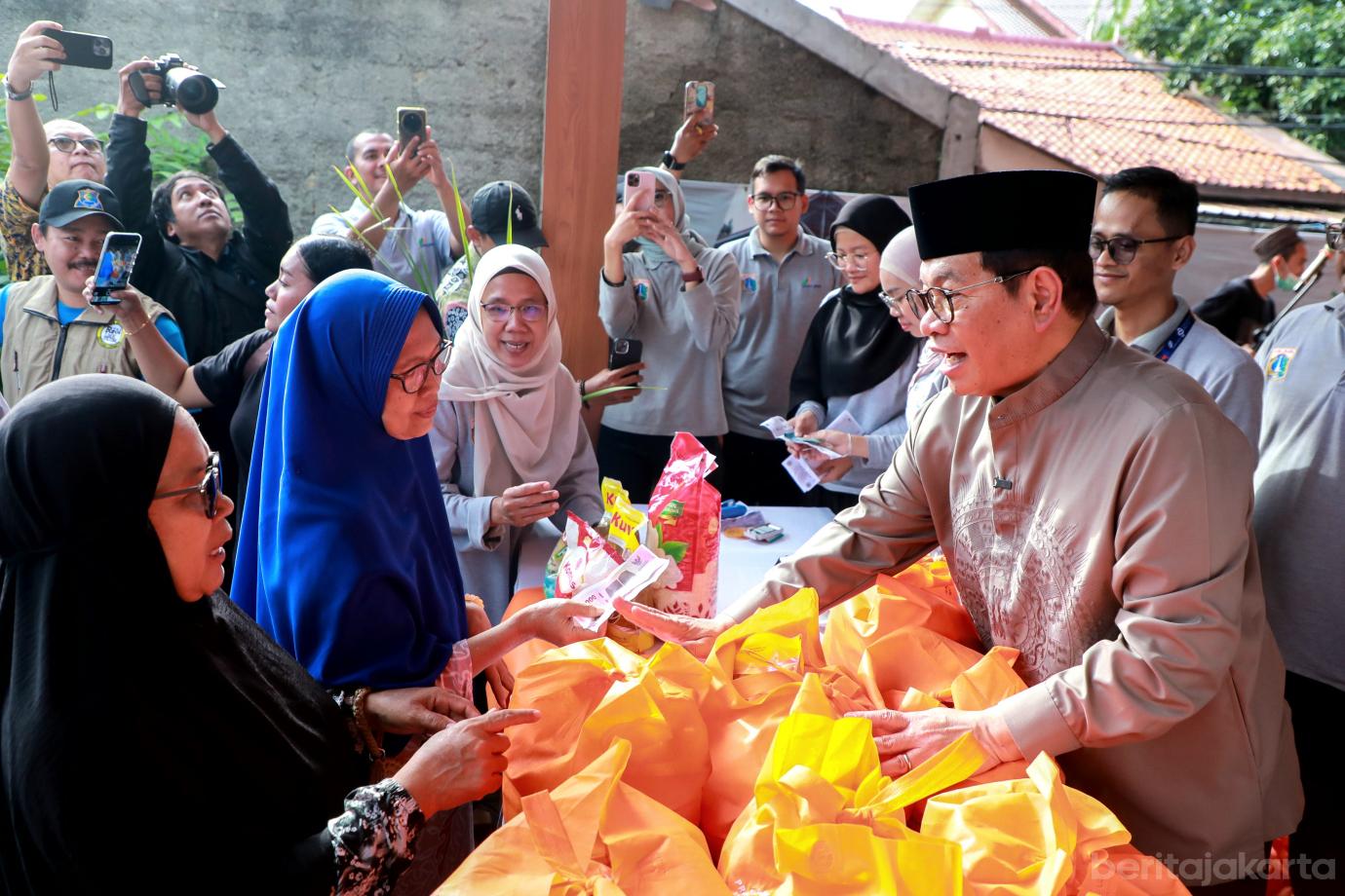 4 sembako murah ciganjur