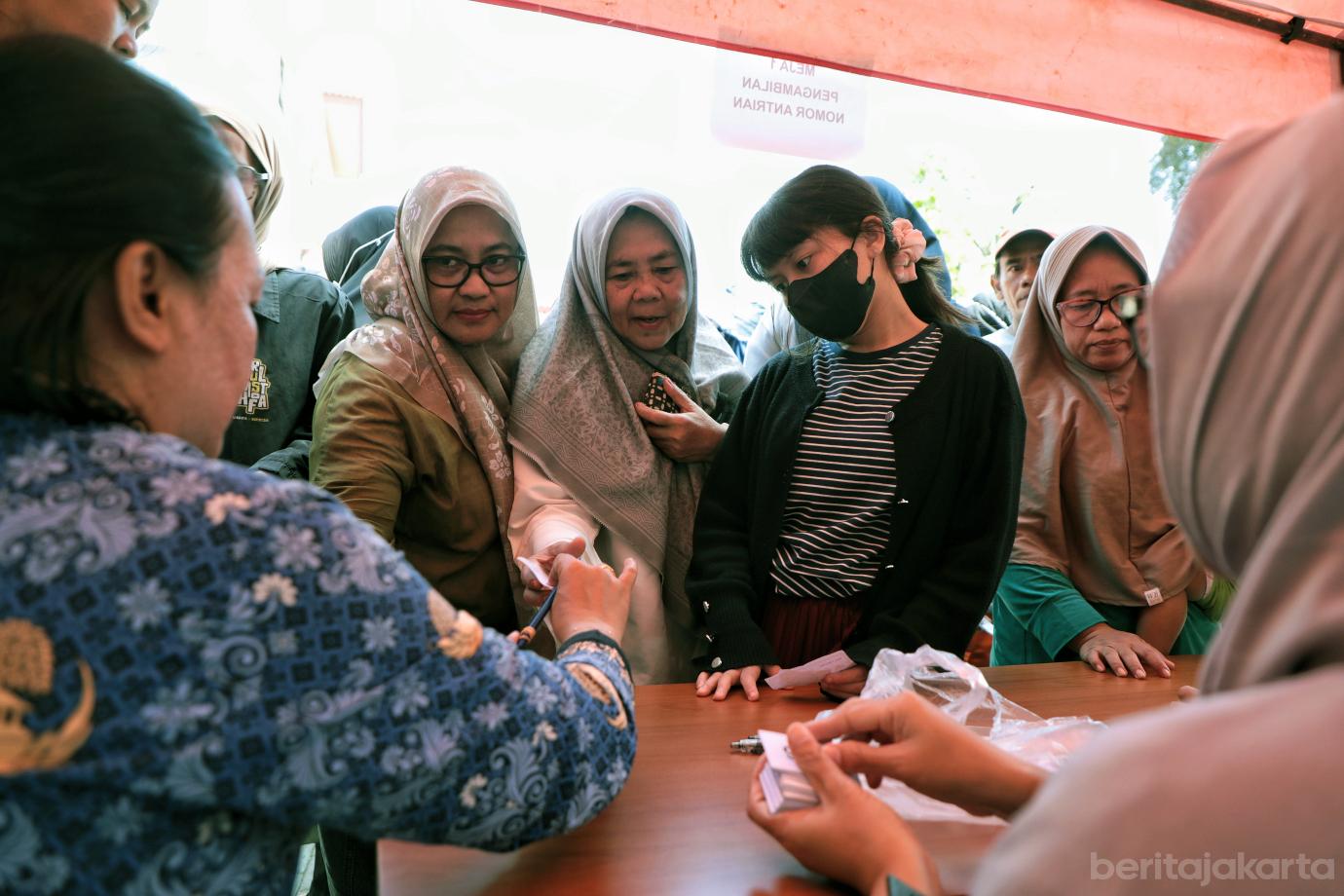 Penukaran sembako murah kec makasar 01