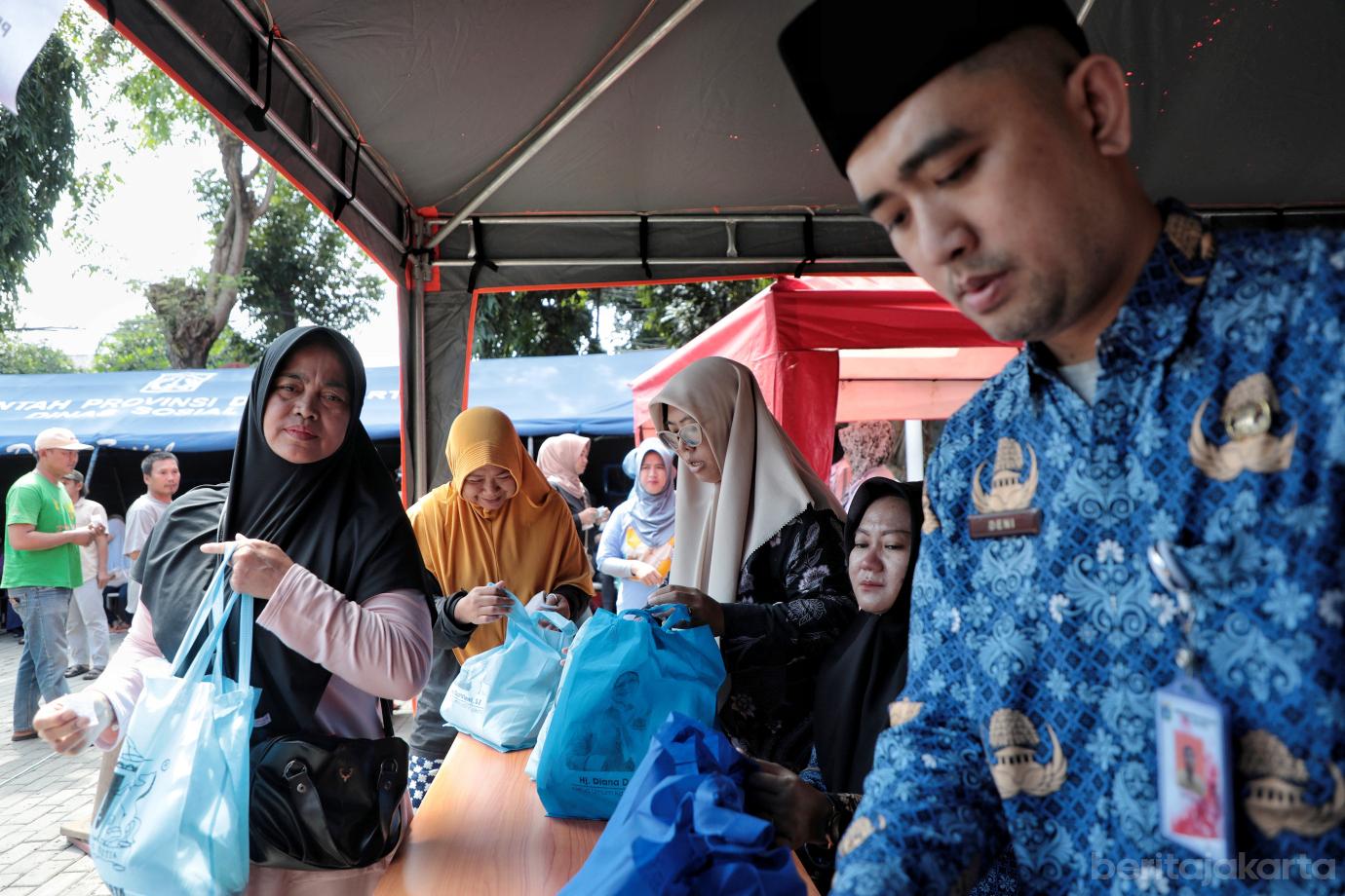 Penukaran sembako murah kec makasar 05