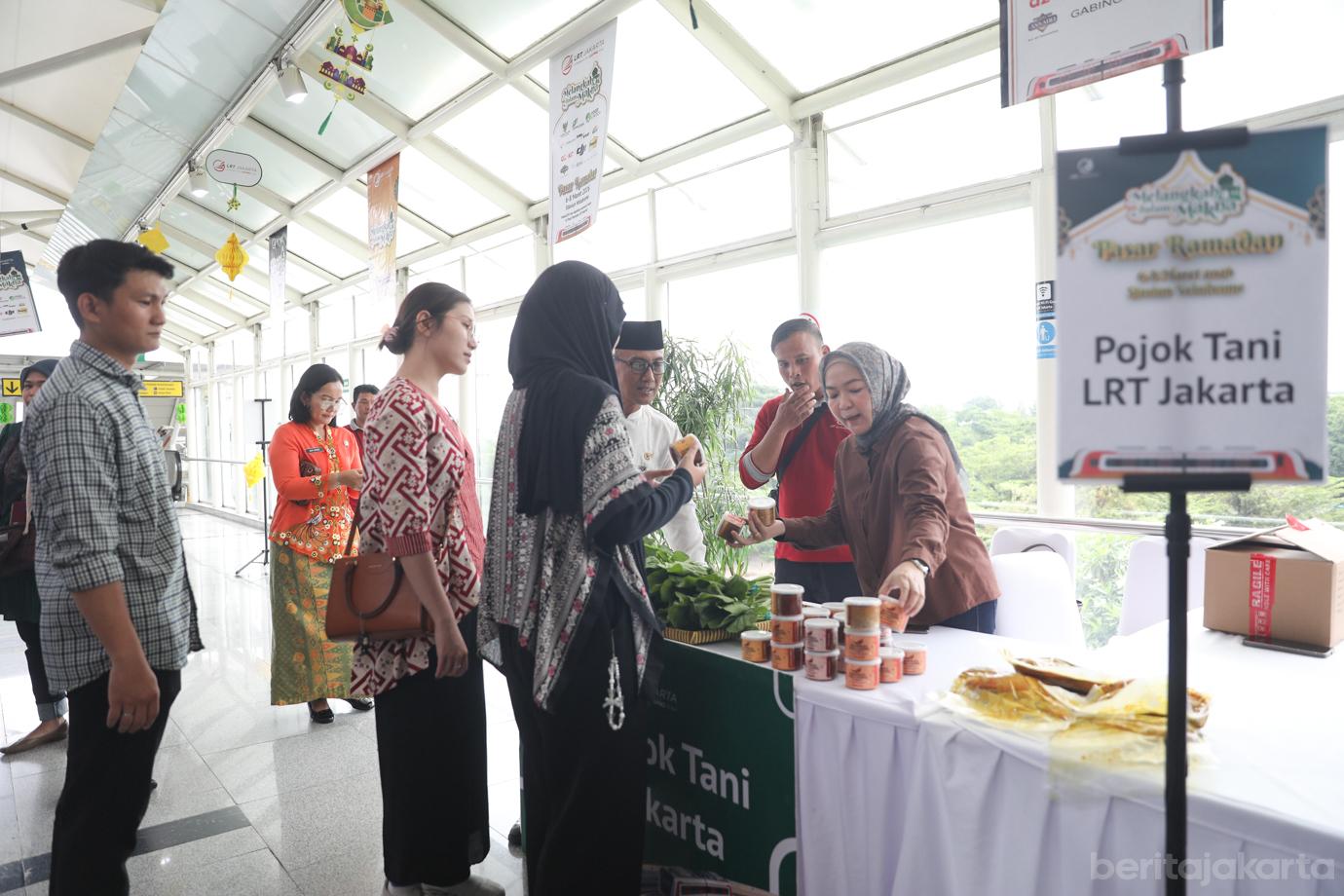 Pasar Ramadan LRT 2