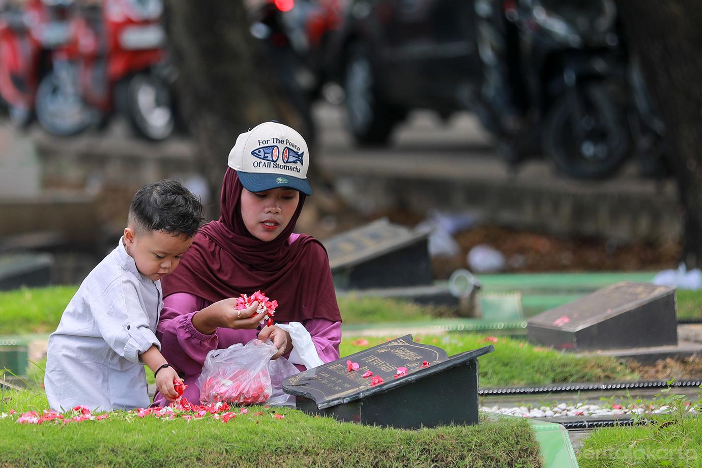 Ziarah kubur tpu semper 06e