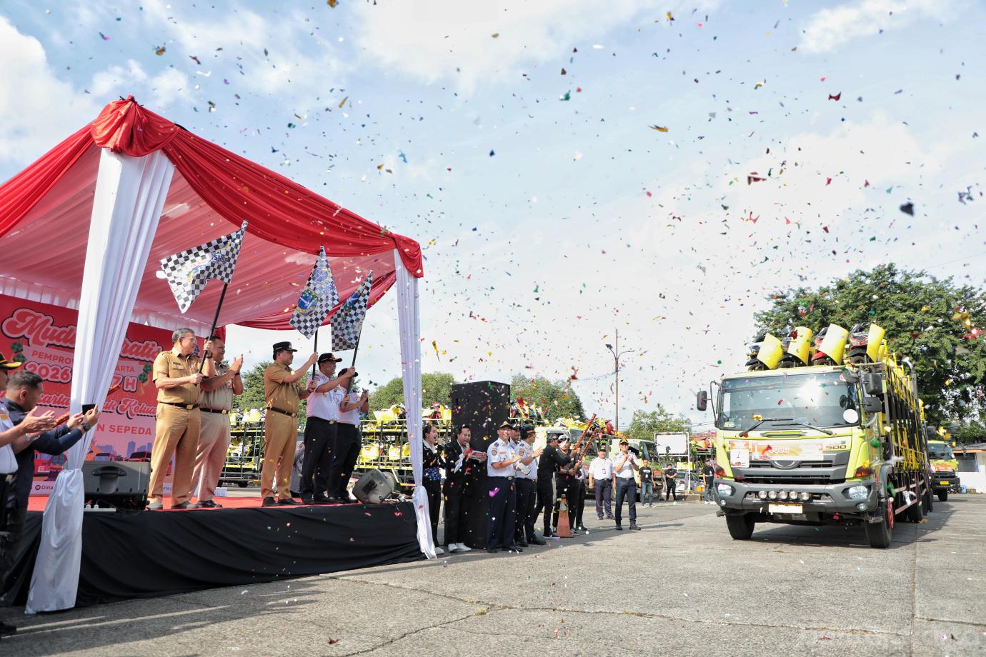 7.Pelepasan Mudik Gratis Sepeda Motor DKI Jakarta