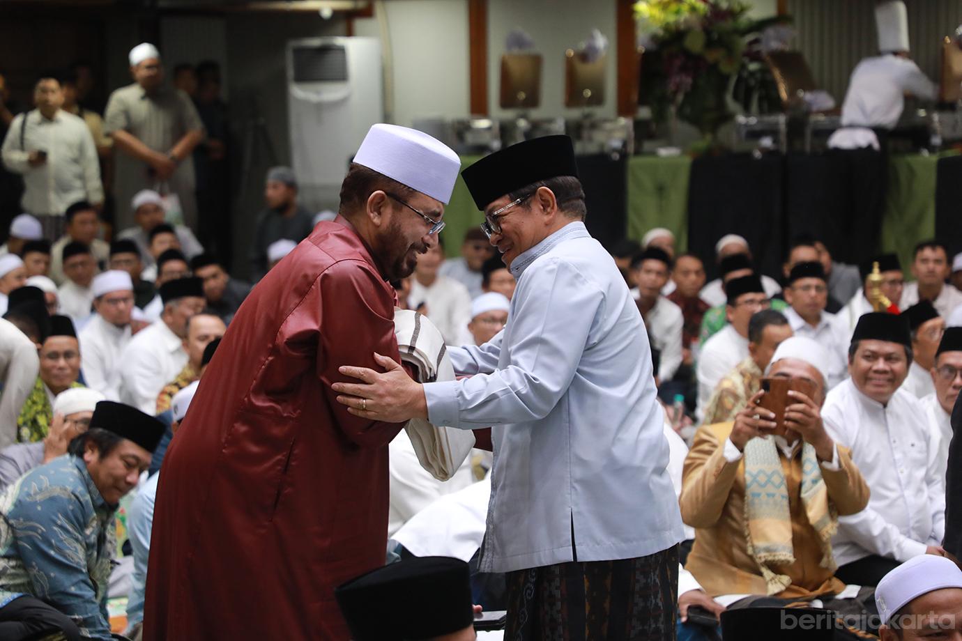 Pemprov dki bukber ulama 01