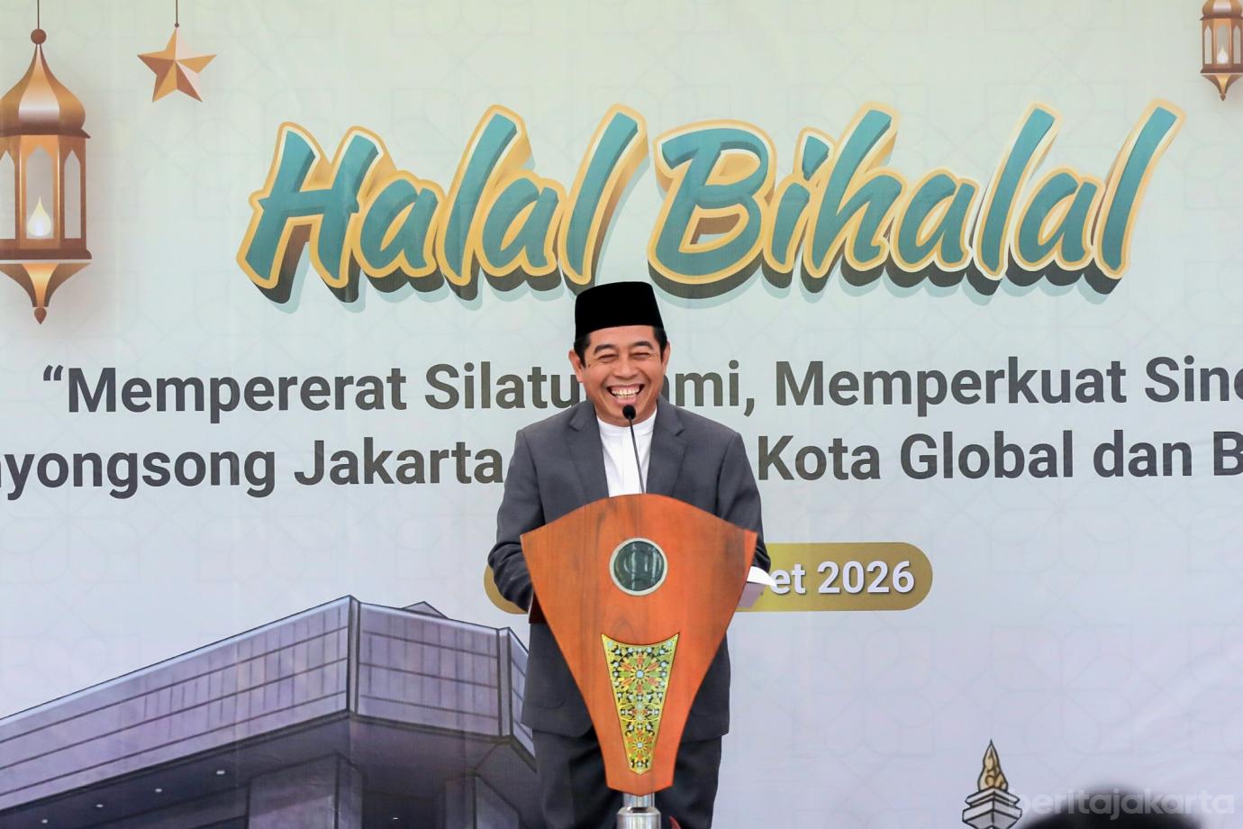 1 halalbihalal dprd dki